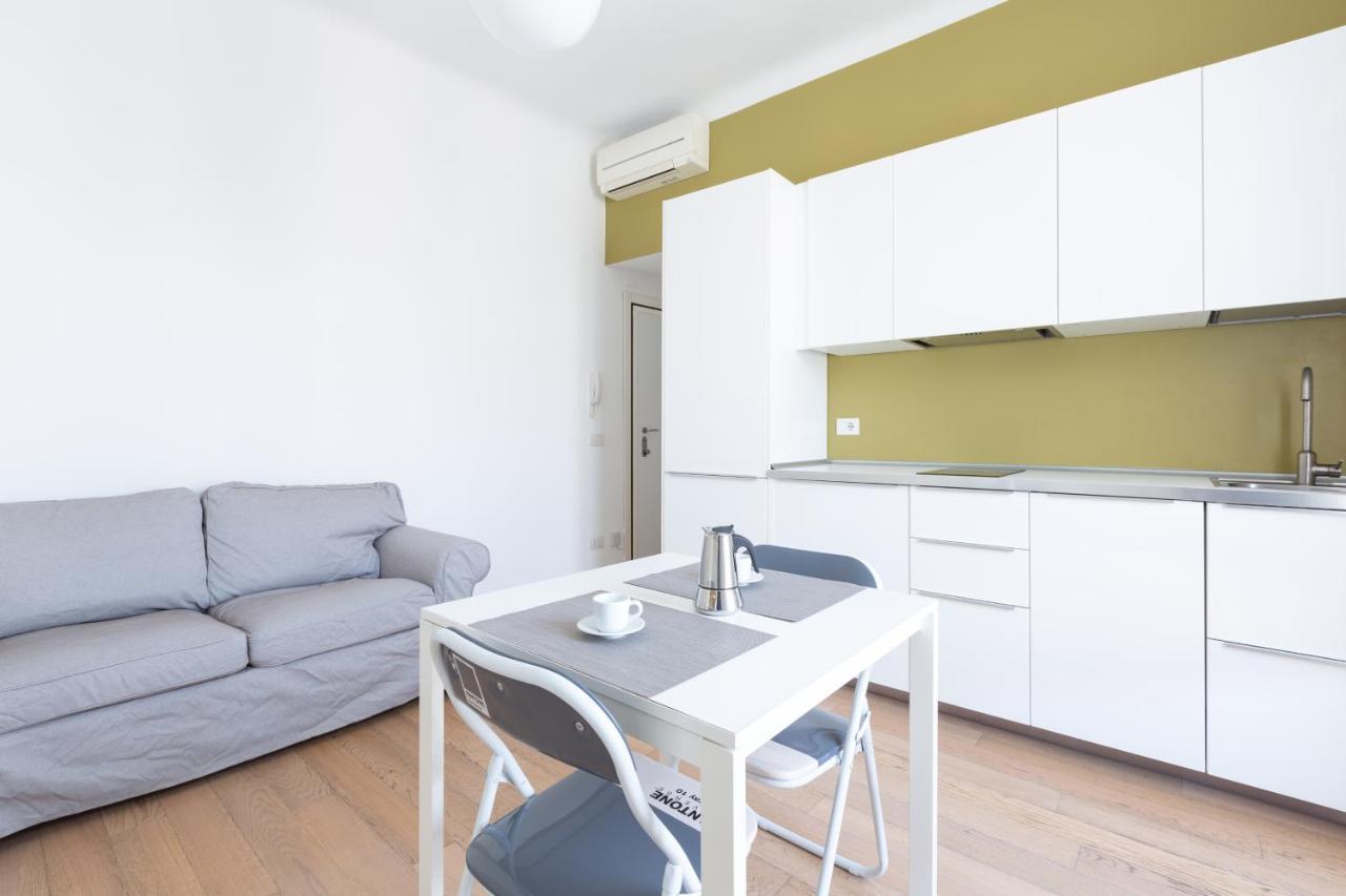 Porta Nuova Bright Studio With Balcony ミラノ エクステリア 写真